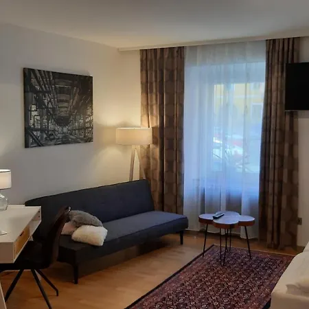 Eckberg 3*