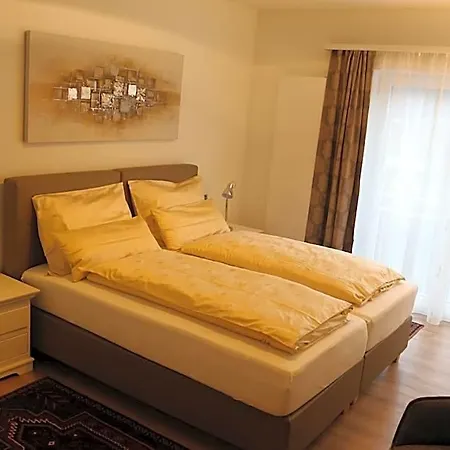 Eckberg 3* Unzmarkt